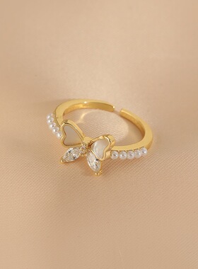 洋气时尚款开口蝴蝶戒指