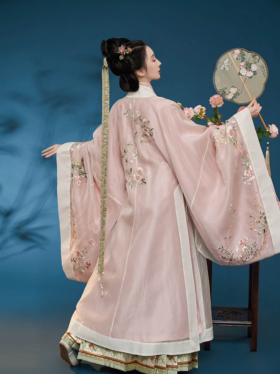 钟灵记行香子氅衣竖领大襟衫仿汉服 钟灵记汉服