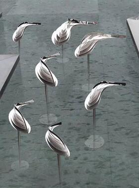 户外不锈钢小鱼摆件造景动物雕塑水池装饰酒店水景金属落地摆设