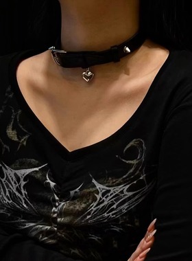 choker暗黑皮革铆钉爱心项圈小众设计y2k辣妹 亚文化朋克甜酷