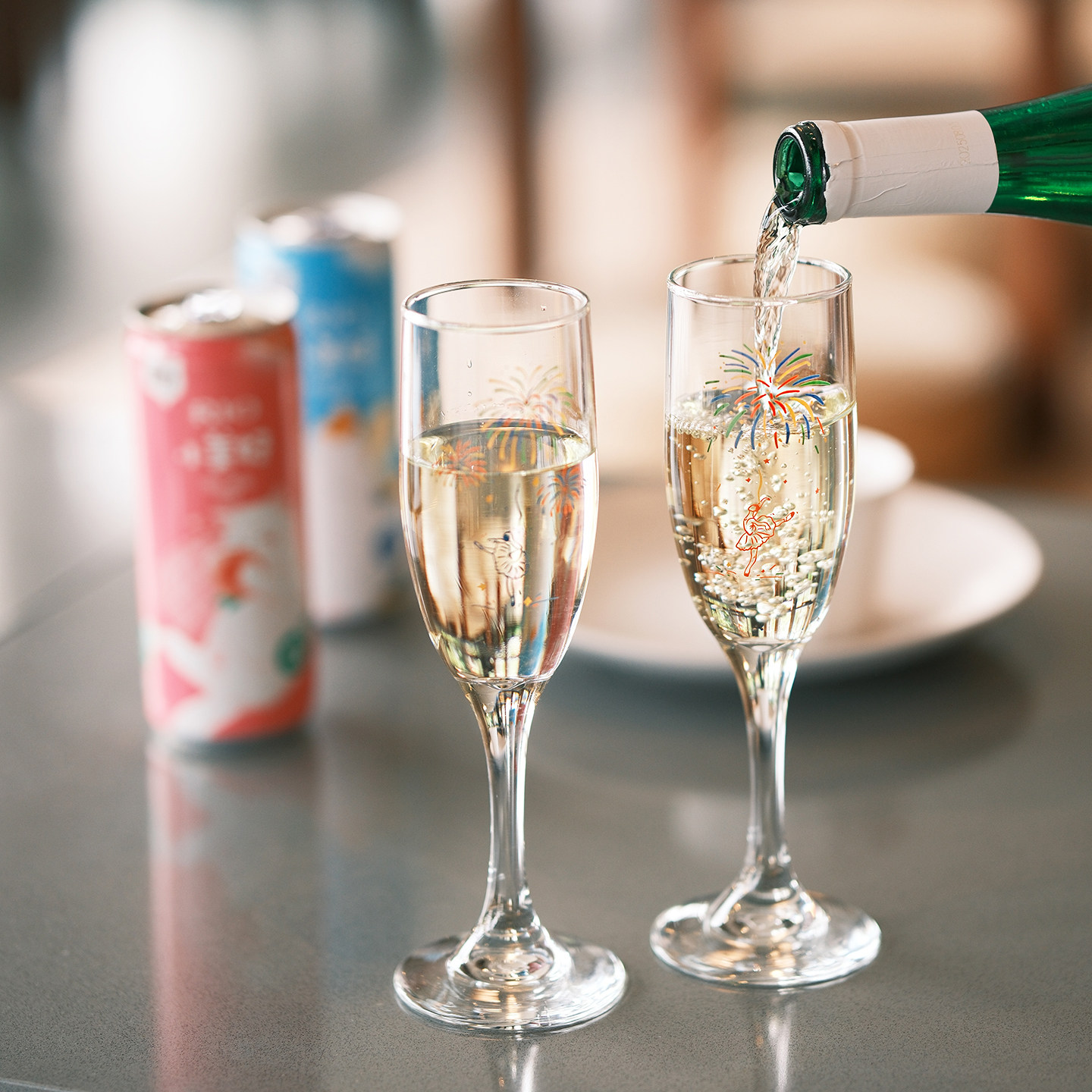 气泡招待所‘原创浪漫焰舞流光玻璃香槟杯红酒杯氛围感甜酒高脚杯,淘宝优惠券,粉丝福利购,淘宝优惠卷