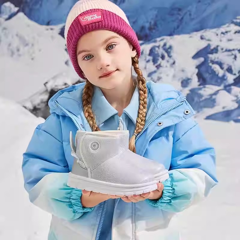 泰兰尼斯童鞋雪地靴女款2024新款冬季儿童加绒靴子女童防水棉鞋