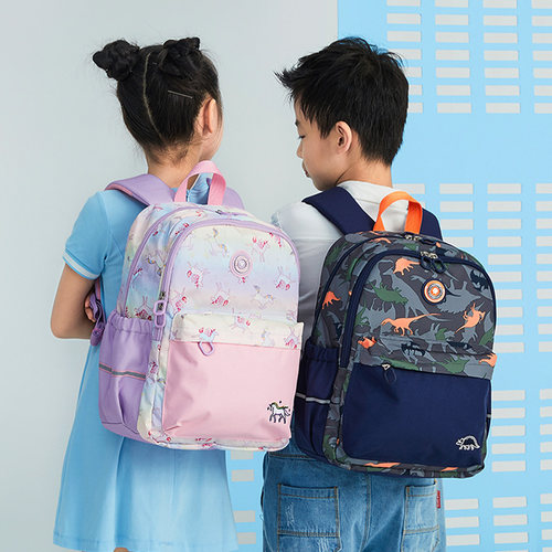 卡拉羊小学生书包一二年级轻便公主女孩可爱双肩包男童三2024新款 - 图1