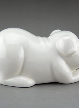 陶瓷生肖动物入户玄关白色猪摆件家居饰品办公简约现代工艺品摆设