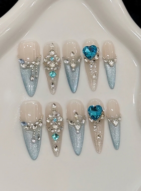 2026年冰雪女王蓝色钻石手工穿戴甲尖头显白可拆卸美甲指甲贴片女