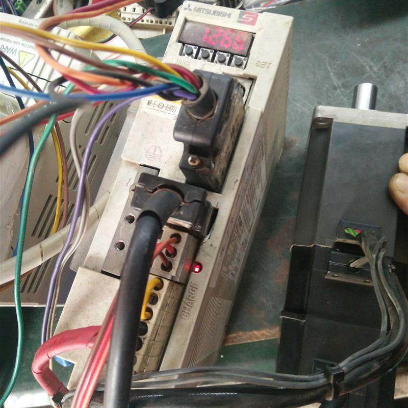 伺服电机维系HF-KP13J-S17 HC-KFE43B HC-MFS73K HF303S 104报价 - 图2