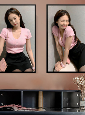 金珍妮JENNIE海报周边装饰画相框摆台挂画明星写真服装店客厅壁画