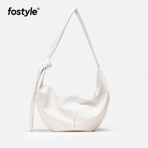 fostyle®香蕉包小号休闲牛皮牛角包斜挎包饺子包真皮白色女款 - 图3