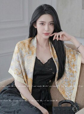 黄色印花丝巾防晒披肩外搭大方巾