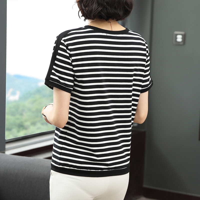 纯棉短袖宽松中年夏装大码条纹t恤 莎纤丽T恤