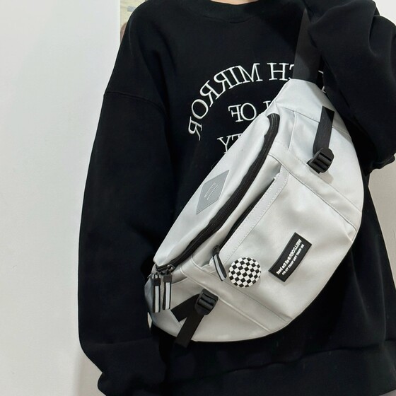 Crossbody bag for men, Japanese workwear style sports waist bag, new casual and versatile cycling shoulder chest bag, trendy backpack