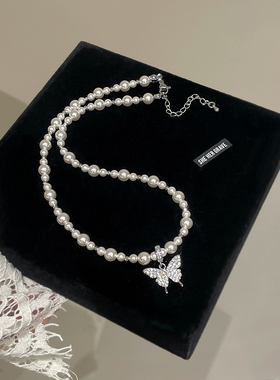 新款蝴蝶吊坠珍珠项链气质女