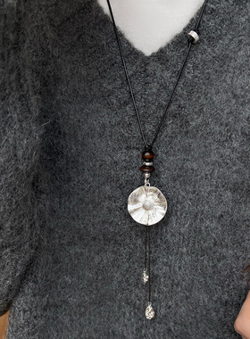 2025秋冬新款皮绳吊坠长款项链女