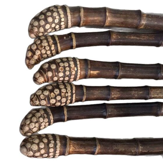 Natural purple crutches, hiking sticks, fishing rod handles, Nanxiao bamboo material, fully nailed purple bamboo roots, bamboo canes, old people's crutches