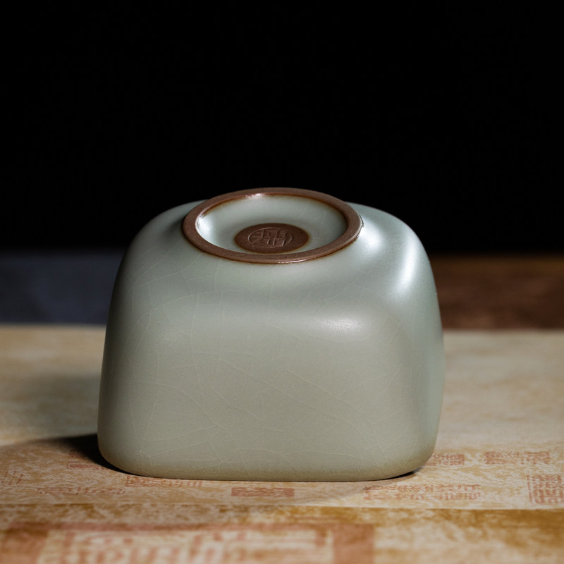 东道主人徐结根老师制作 汝官窑主人杯茶杯 陶瓷艺术收藏品方融杯 - 图1