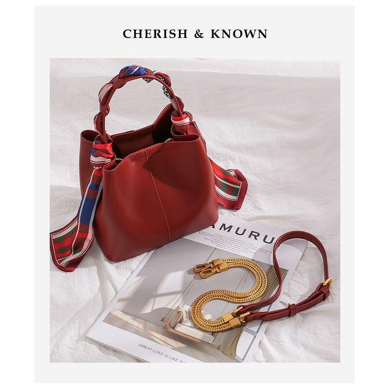 小mk真皮大容量高级感沙漏潮水桶包 华举女士包袋