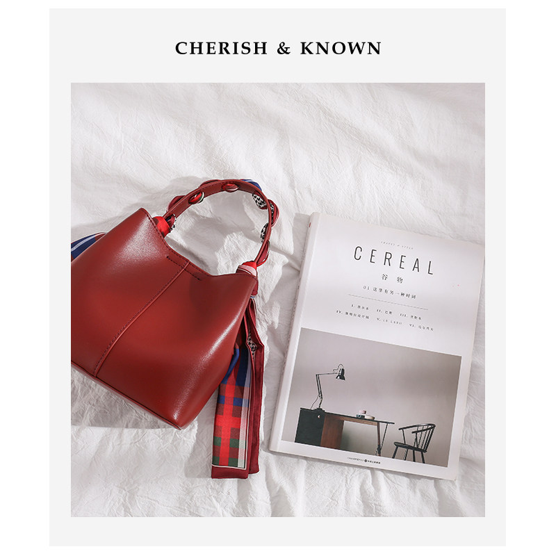 小mk真皮大容量高级感沙漏潮水桶包 华举女士包袋