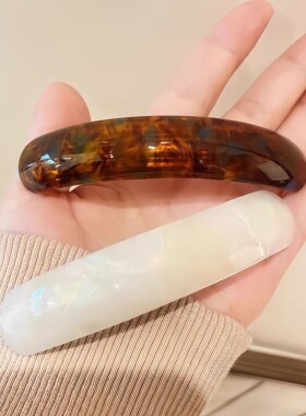 【露露酱NN~】日韩弧形醋酸发夹女后脑勺ins风简约盘发一字马尾夹