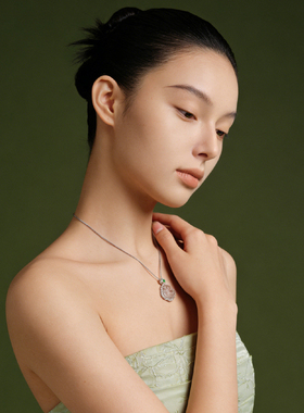 轻奢百搭石英质玉佛公吊坠