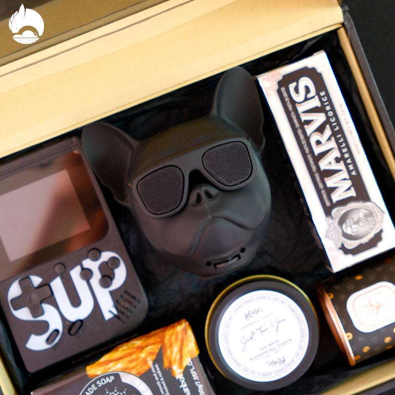 蓝牙音响伴郎伴手礼男实用男士送兄弟团小礼品高档结婚礼盒单品