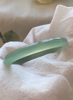 冰种油青玉髓玛瑙手镯