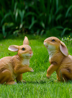 草地玻璃钢卡通风公园林兔子摆件