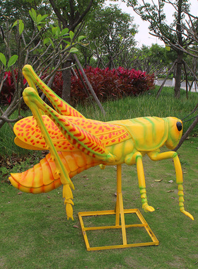 玻璃钢蝈蝈蝗虫螳螂广场大摆件