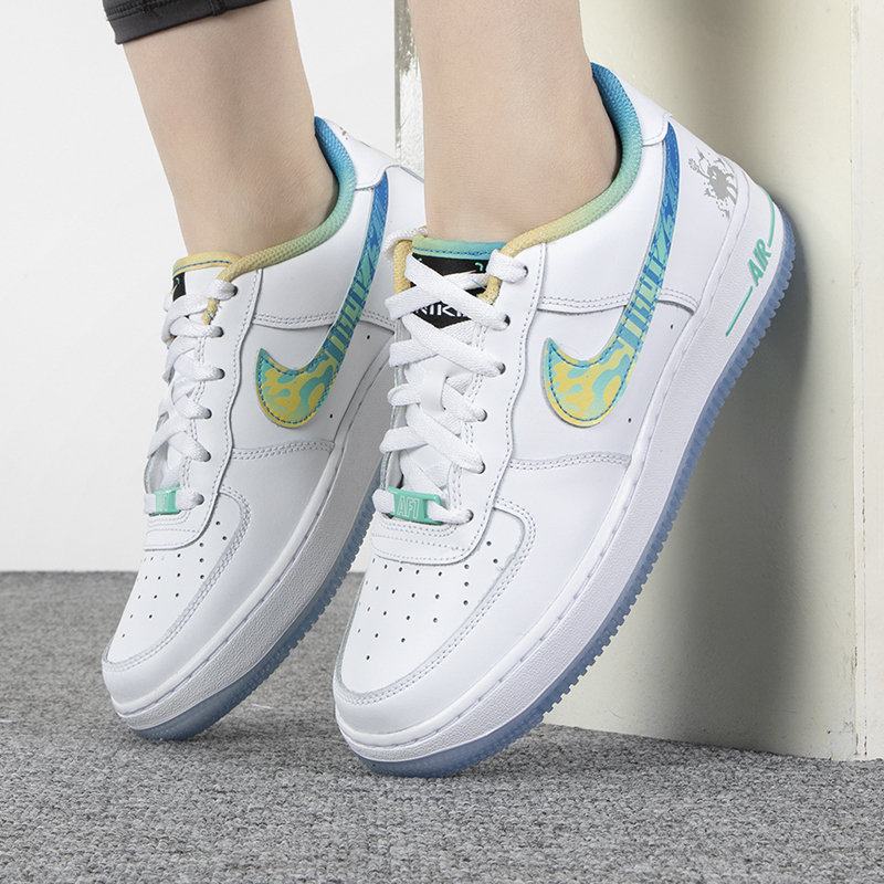 Nike耐克大童鞋AIR FORCE 1 LV8空军一号低帮轻便板鞋FJ7691-191