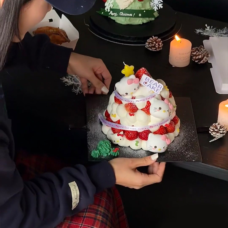 2025圣诞节kt猫许愿树蛋糕装饰网红草莓蝴蝶结摆件烘焙装扮插件,淘宝优惠券,粉丝福利购,淘宝优惠卷
