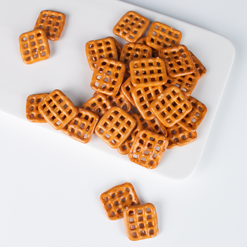 Cookies, cake decorations, Xingqi velvet crisp inserts, Oreo hot milk material birthday accessories