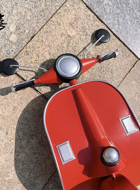 壁挂铁艺vespa摩托复古踏板酒店罗马假日工业风咖啡厅ins风出口大