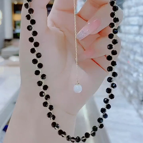 小众设计感黑色水晶项链女气质轻奢锆石锁骨链时尚高级感颈链脖饰 - 图1