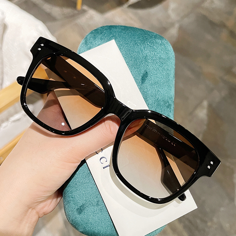 王嘉尔同款落日茶色墨镜男款潮高级感痞帅近视开车偏光太阳眼镜女