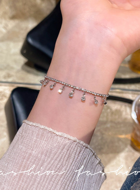 韩国水钻时尚手镯小众气质手饰品轻奢超闪个性手环抽拉可调节手链