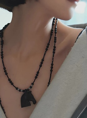 日韩暗黑复古黑珠马头长款项链
