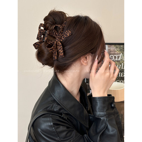 美拉德豹纹蝴蝶结抓夹女高级感大号鲨鱼夹2026新款后脑勺头饰发饰 - 图3