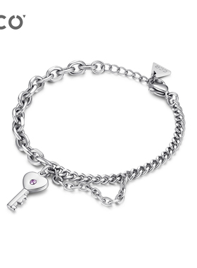 2022新款女夏心形钥匙手链