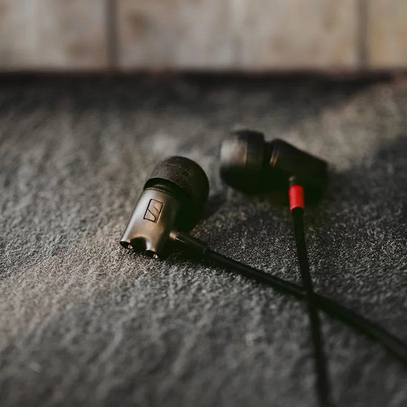 Sennhei Sel IE800S High -fidelity Earlier Ear HIFI High -end Headphones High -end Everbright Surveillance Professional Ear earbud