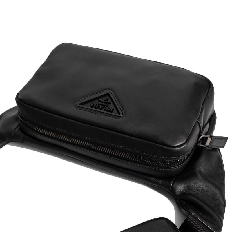 prada /普拉达男士黑色斜挎包 奢批海外男士包袋