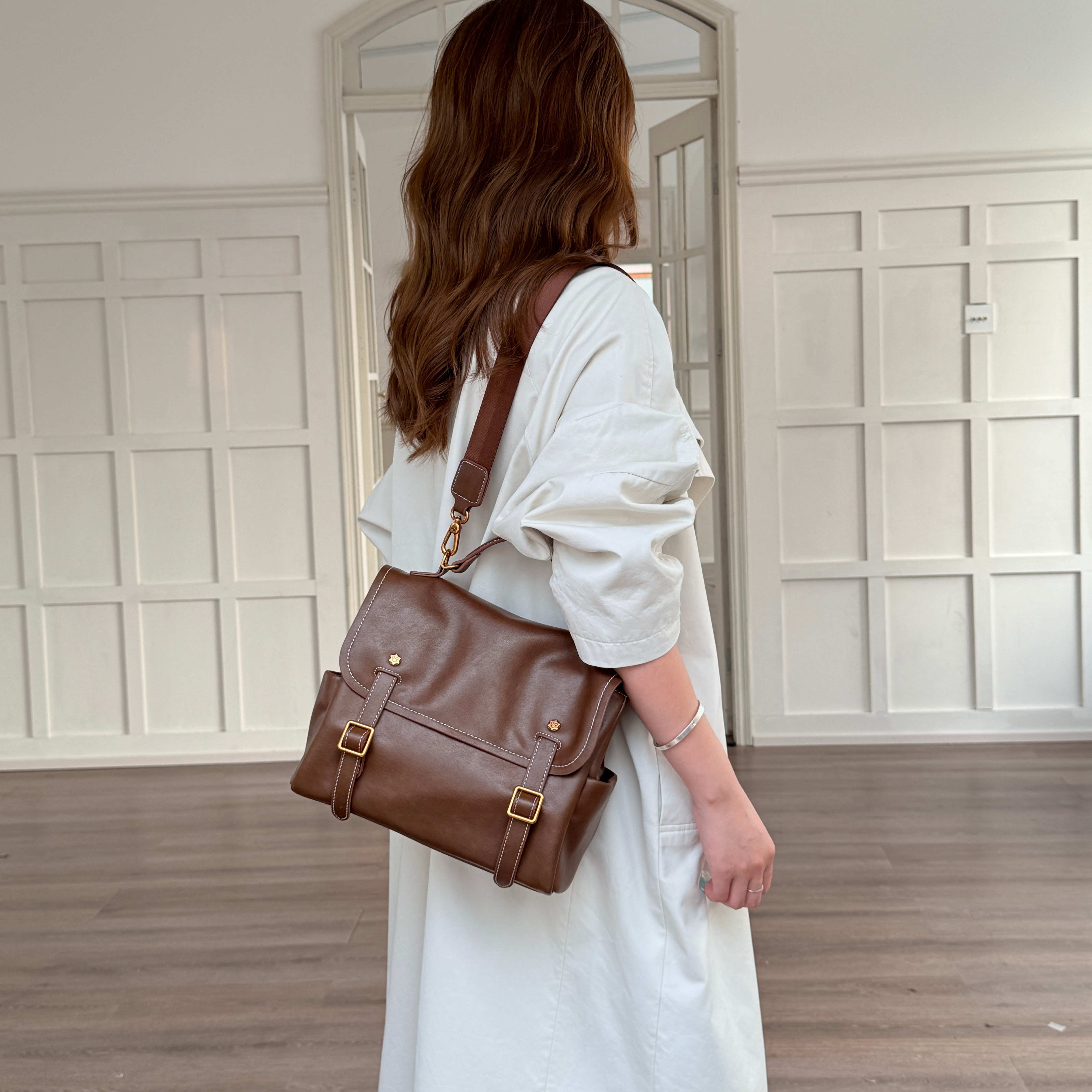 Disney/迪士正品2025新款一包四背多功能双肩包大容量通勤书包女 - 图2