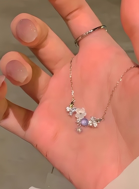 超仙花朵蝴蝶项链女时尚小众设计感甜美少女吊坠网红个性锁骨链潮