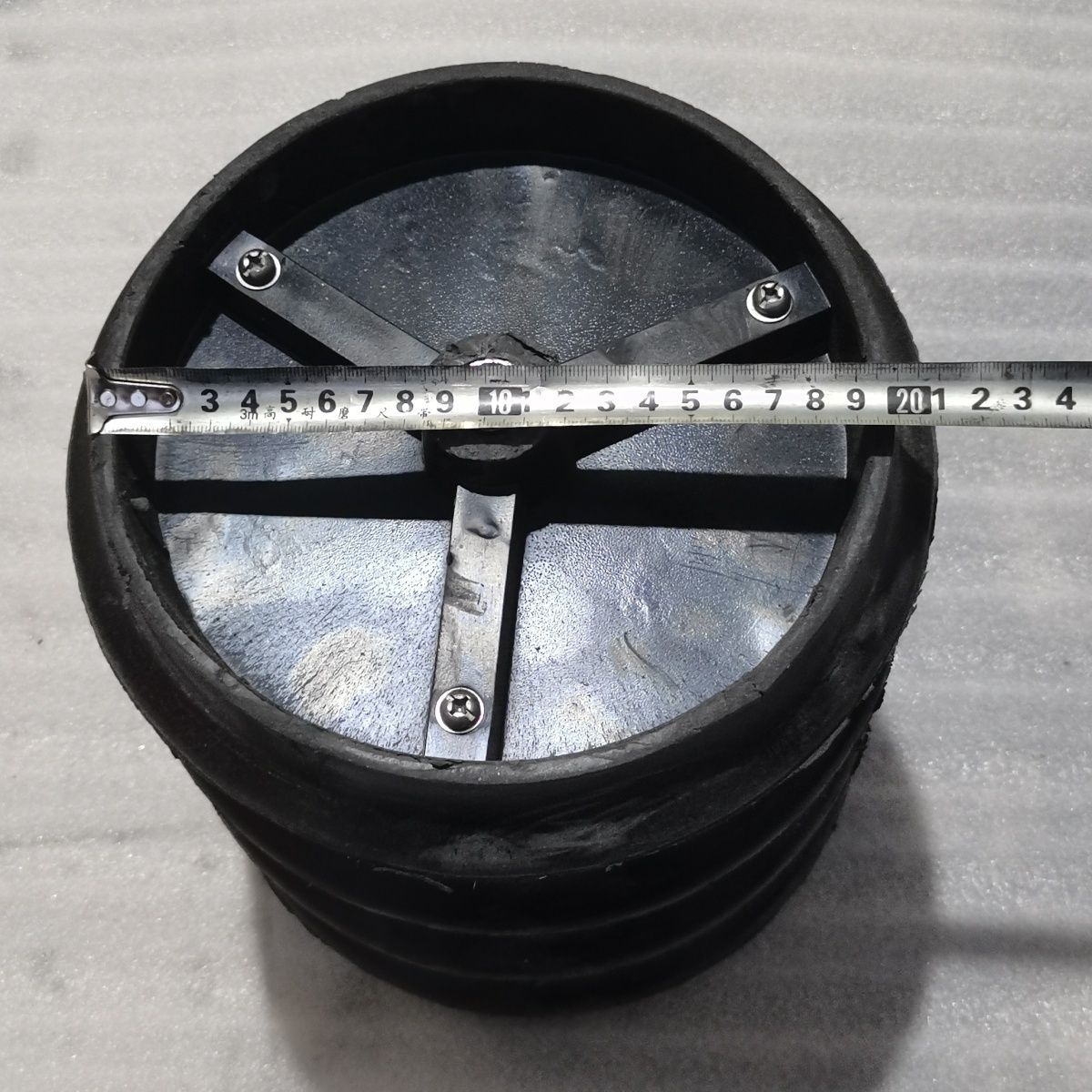 播种机橡胶镇压轮(重量5.8公斤左右)四片组合实心压地滚子通用 - 图2