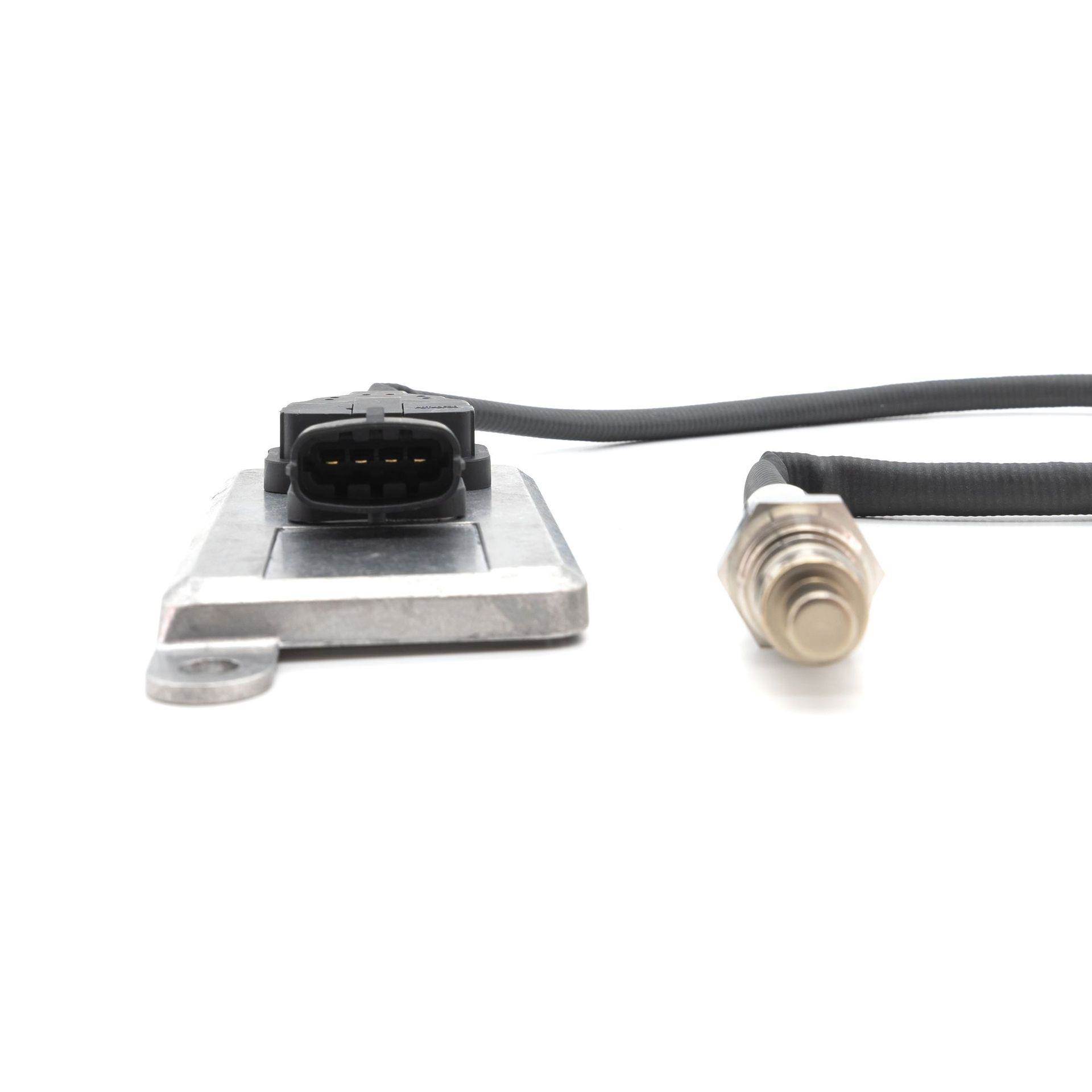 NOX氮氧传感器进口陶瓷片芯5WK97371_24V全新产品 - 图3