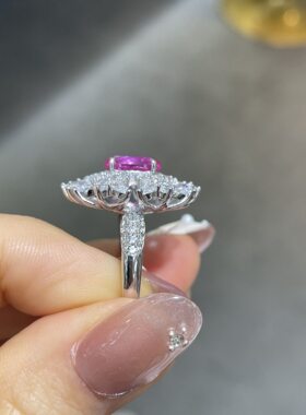 热卖款天然培育彩宝S925纯银镀18k金时尚椭圆戒指群镶花簇女戒指