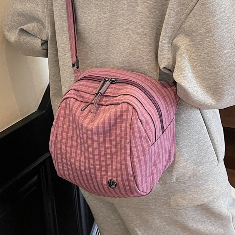 今年流行包包女2025新款韩版时尚百搭单肩斜挎包小众设计贝壳包女,淘宝优惠券,粉丝福利购,淘宝优惠卷