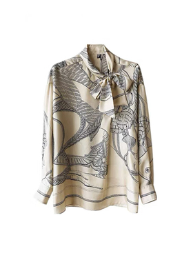 新中式古典风样板间衣帽间服饰烛台发簪装饰品组合创意搭配陈列