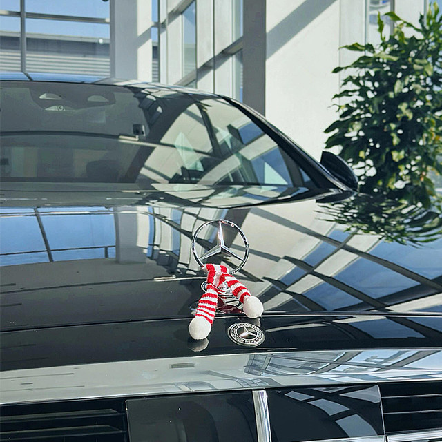 Mercedes-Benz car logo New Year's hat standing logo Little Red Riding Hood decoration New Year's hat scarf Spring Festival New Year's Day car decorations