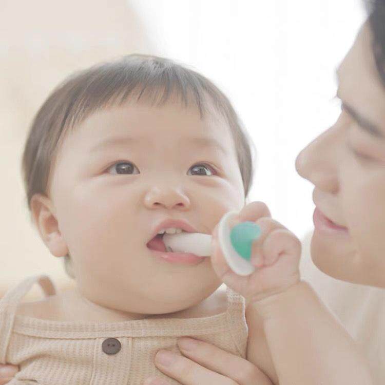 佳尔优优小月亮婴儿磨牙棒牙胶玩具宝宝可啃咬水煮硅胶防吃手咬胶,淘宝优惠券,粉丝福利购,淘宝优惠卷