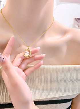 日韩简约小兔子项链女月亮玉兔吊坠同款小众轻奢饰品