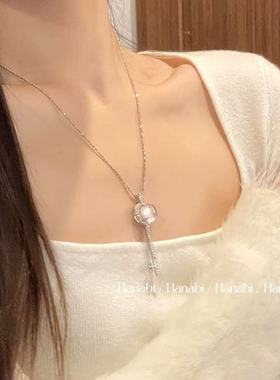 ＜花火商店＞至上系列 - 粉玉髓四爪满钻钥匙925银项链